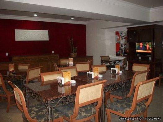 Zar Guadalajara Hotel La Venta del Astillero Restaurant photo